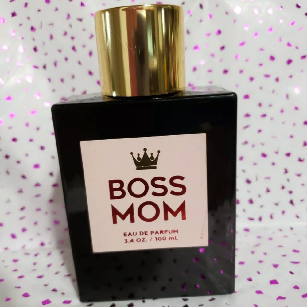Tru Fragrance Boss Mom Eau De Parfum 3.4 Oz Perfect NWOB 100% Authentic